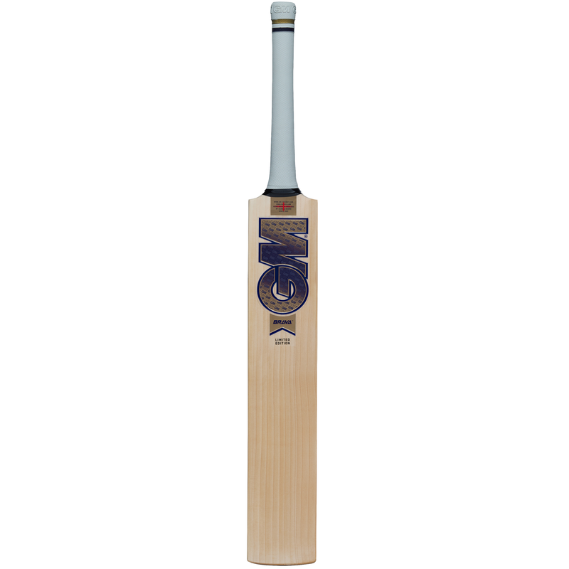 Gunn & Moore Brava Signature Cricket Bat