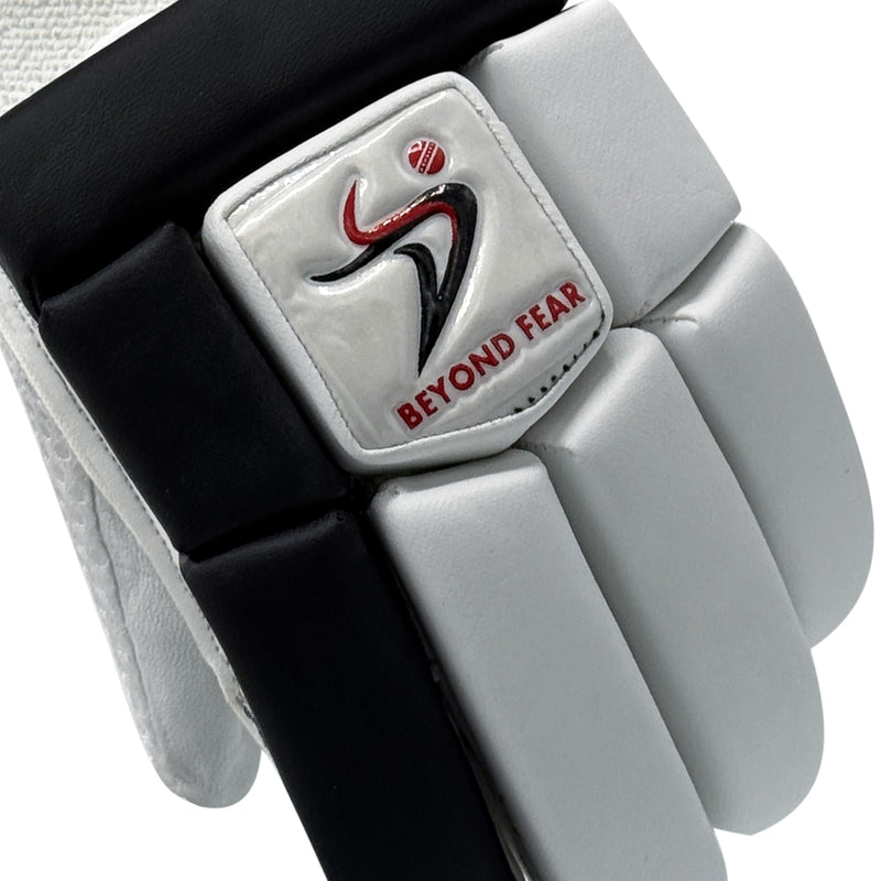 DS 1.3 Junior Batting Gloves White/Black