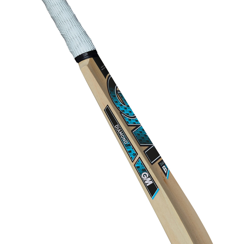 Gunn & Moore Diamond 101 Junior Kashmir Willow Bat