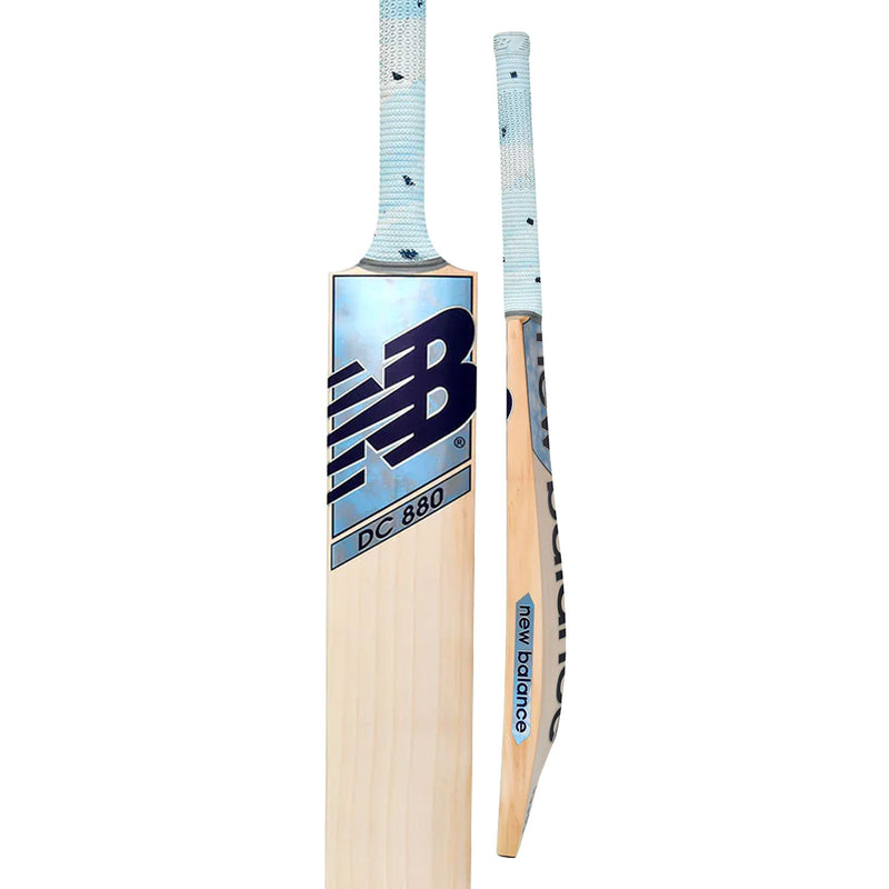 New Balance DC 880 Cricket Bat